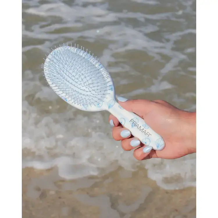 Beach Bum Detangle Brush